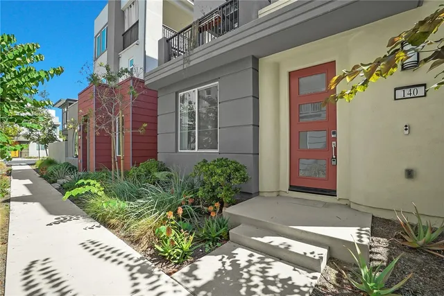 $4,450 | 140 Allusion, Irvine, CA 92618