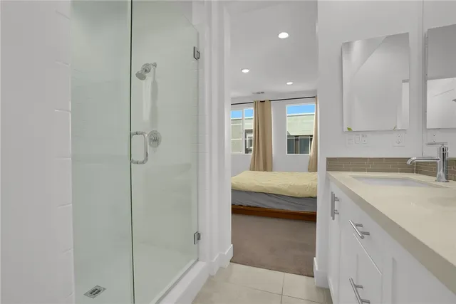 $4,450 | 140 Allusion, Irvine, CA 92618