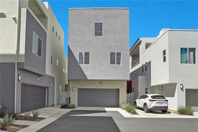 $4,450 | 140 Allusion, Irvine, CA 92618