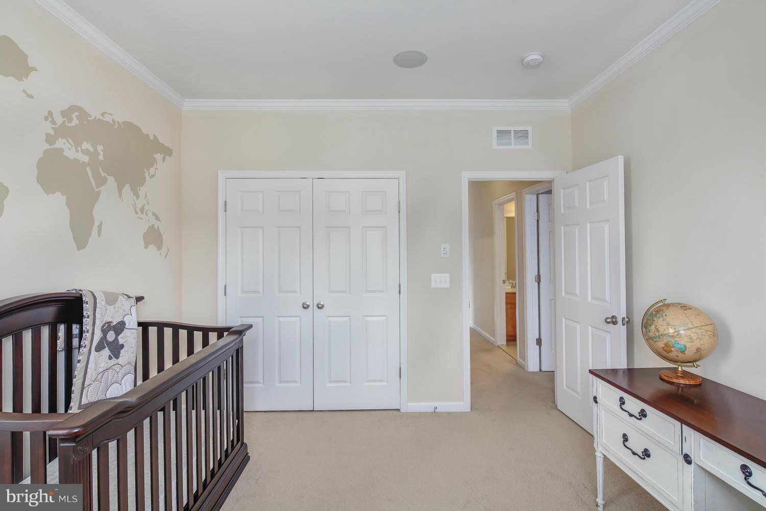 9502 Lee Court Manassas, VA 20110 - Photo 26 of 30 Bedroom