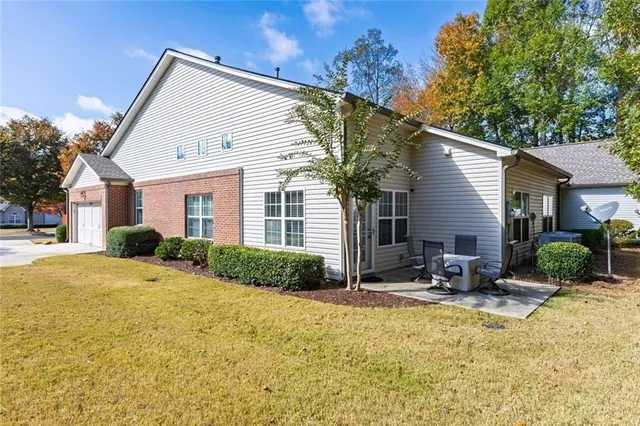 $320,000 | 3807 Abbott Lane Southwest, Unit 15, Powder Springs, GA 30127