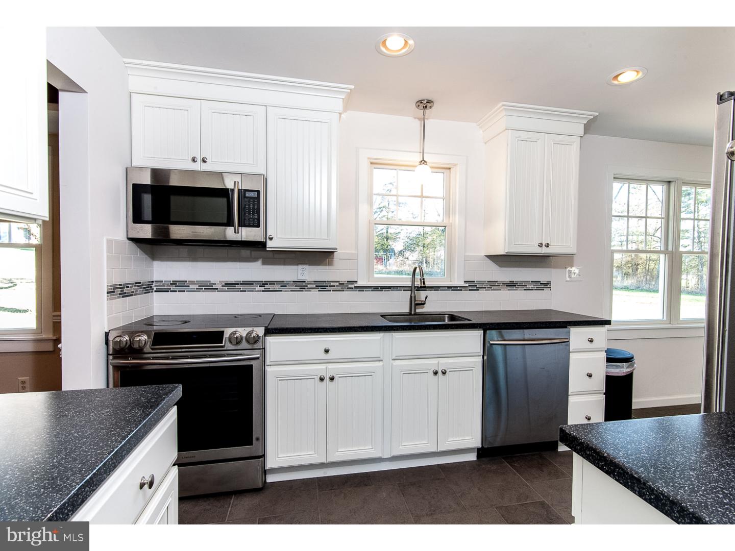 780 Quarry Road Harleysville, PA 19438 - Photo 9 of 24 Kitchen