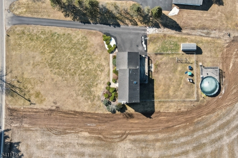 96 Brighton Road Andover, NJ 07821 - Photo 16 of 26