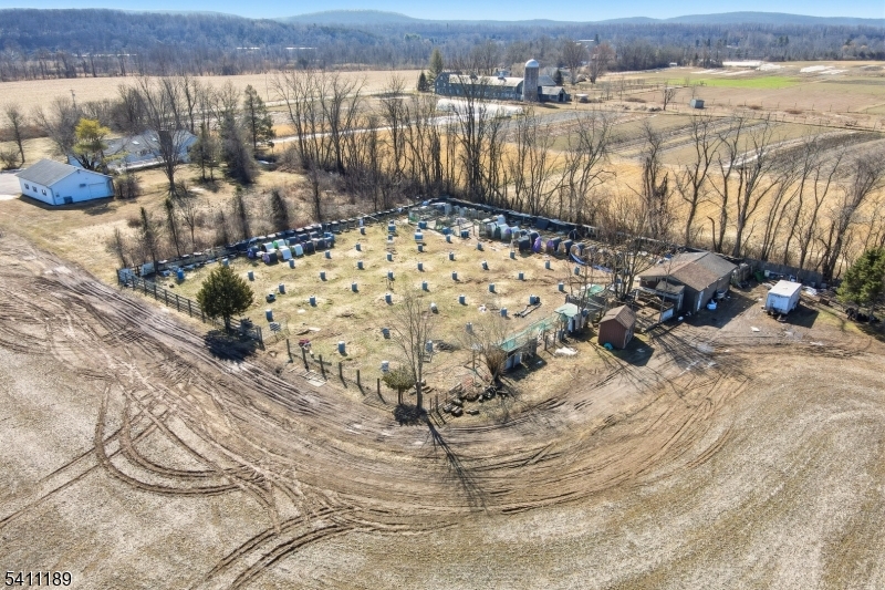 96 Brighton Road Andover, NJ 07821 - Photo 3 of 26