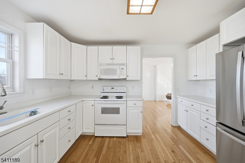 96 Brighton Road Andover, NJ 07821 - Photo 6 of 26