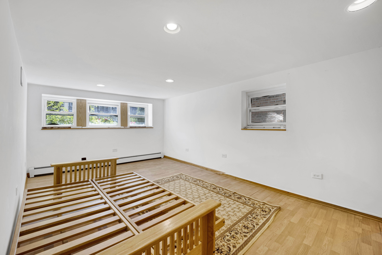 2846 North Ridgeway Avenue Chicago, IL 60618 - Photo 14 of 23 Gallery Image 14