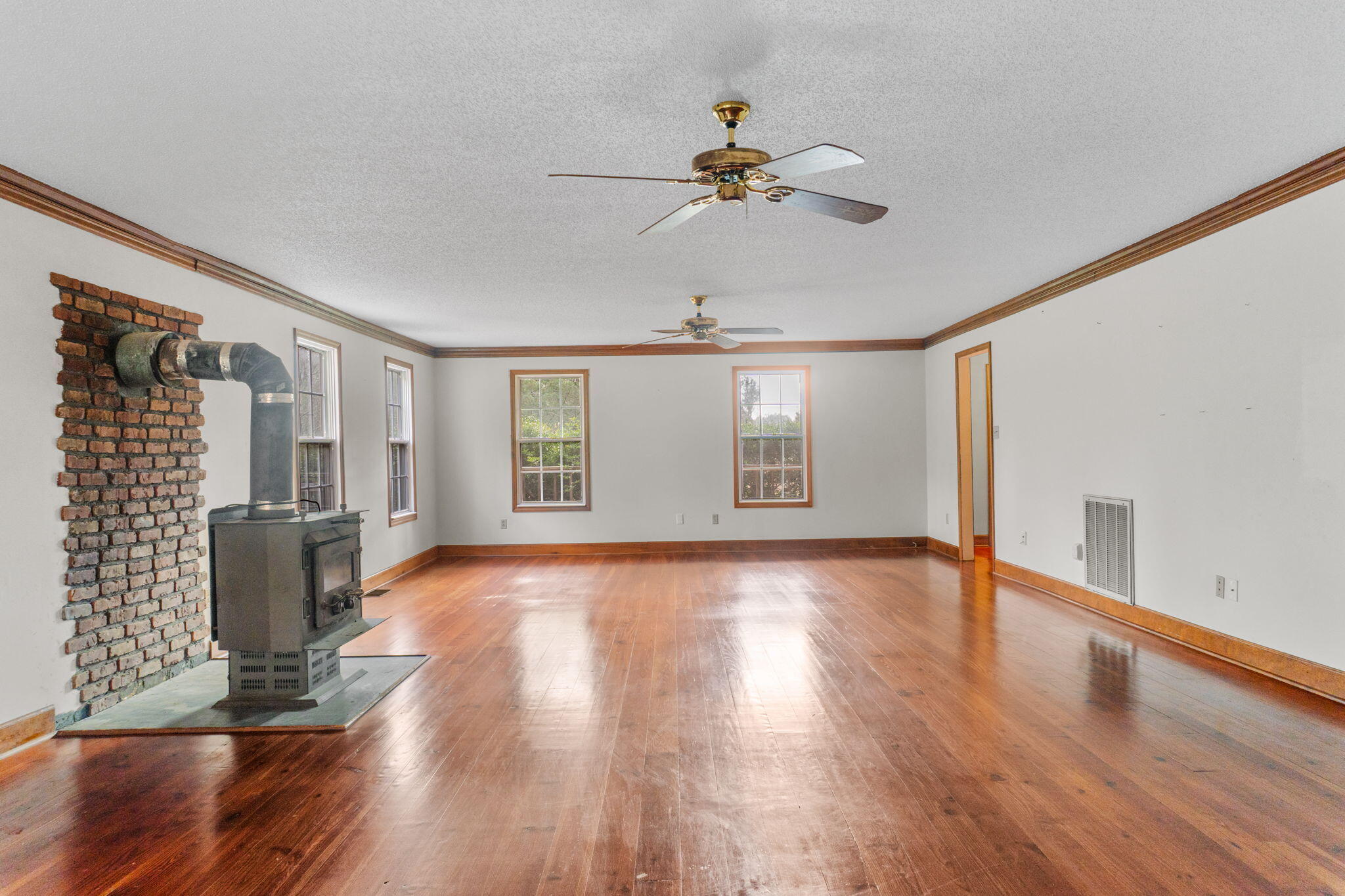 2003 Broome Road Hephzibah, GA 30815 - Photo 7 of 41 12-web-or-mls-DSC05444