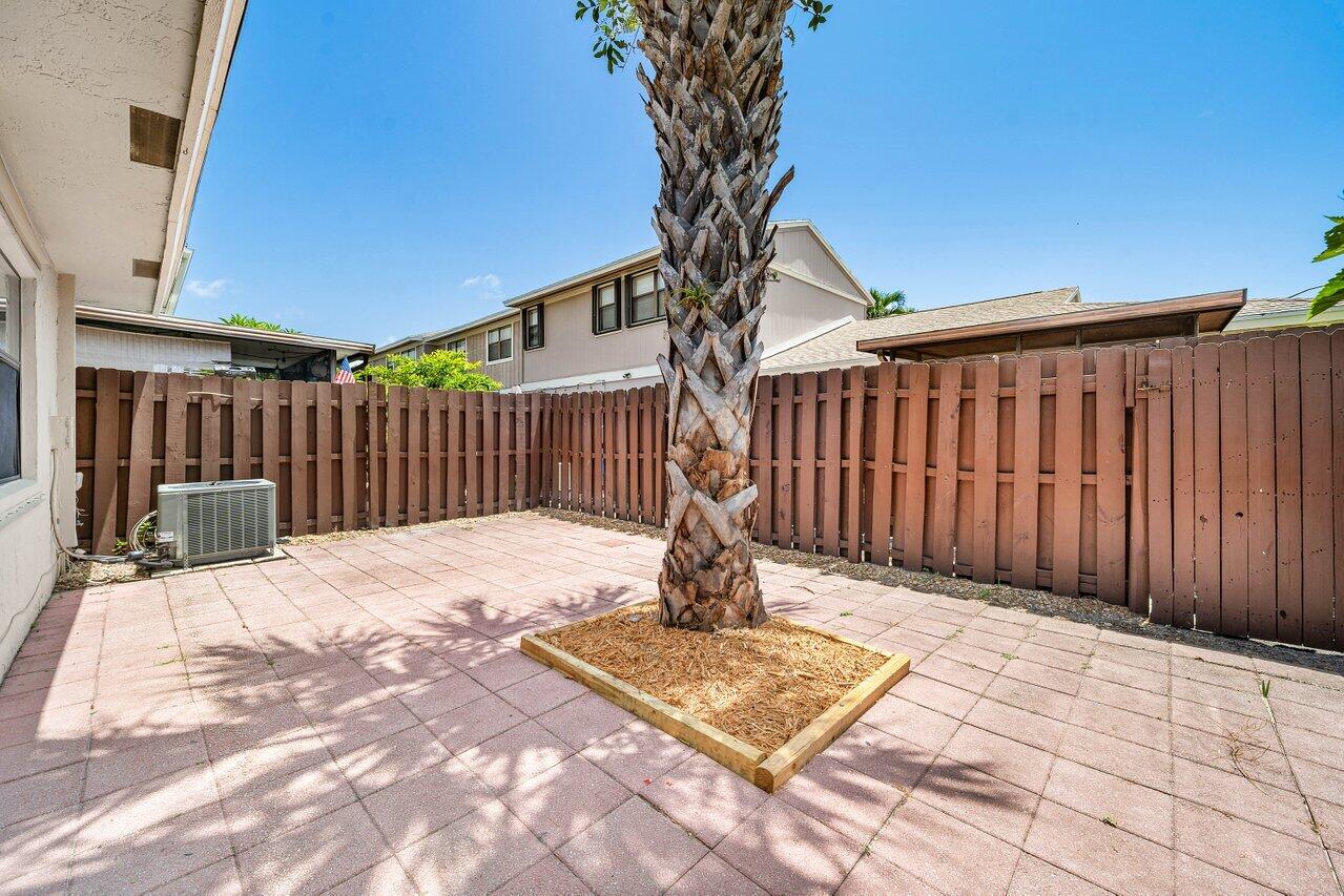16422 Straw Way Delray Beach, FL 33484 - Photo 23 of 33 16422 Straw Way