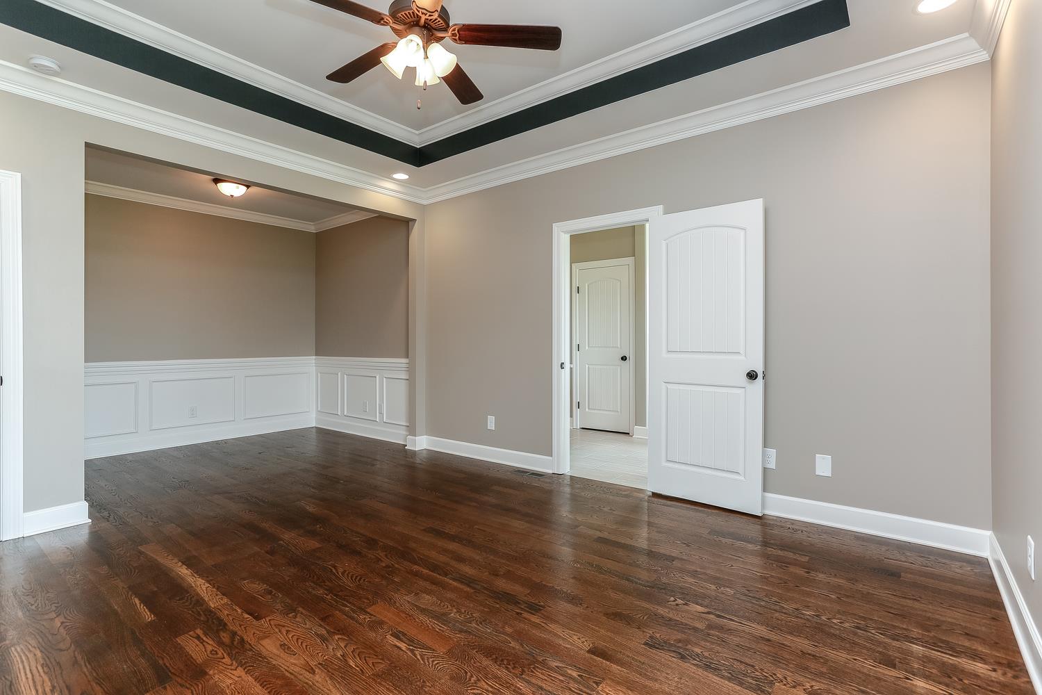 475 B Halltown Road Portland, TN 37148 - Photo 12 of 26 Master bedroom with hardwood and sitting area!