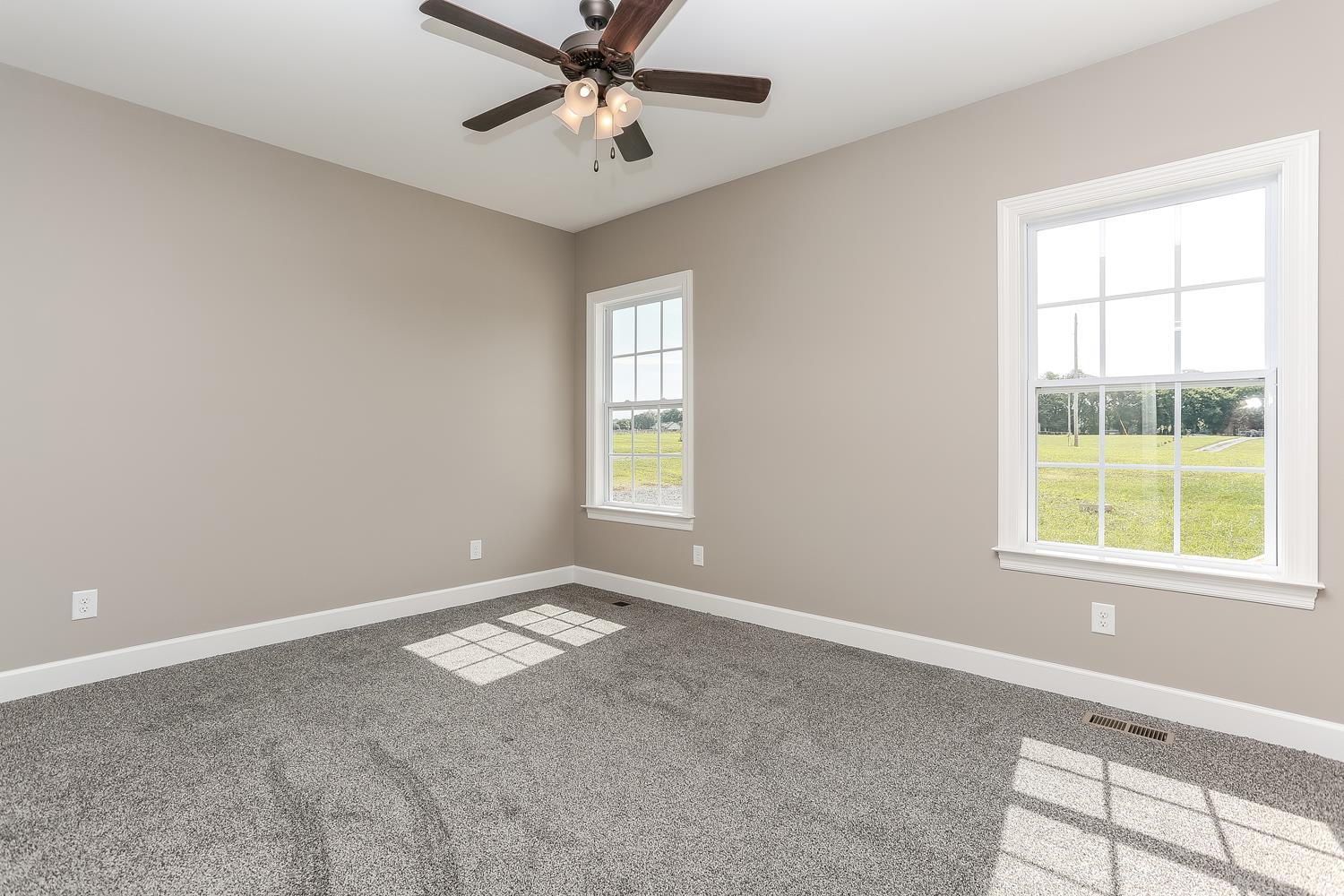 475 B Halltown Road Portland, TN 37148 - Photo 22 of 26 Spacious Bedroom 3