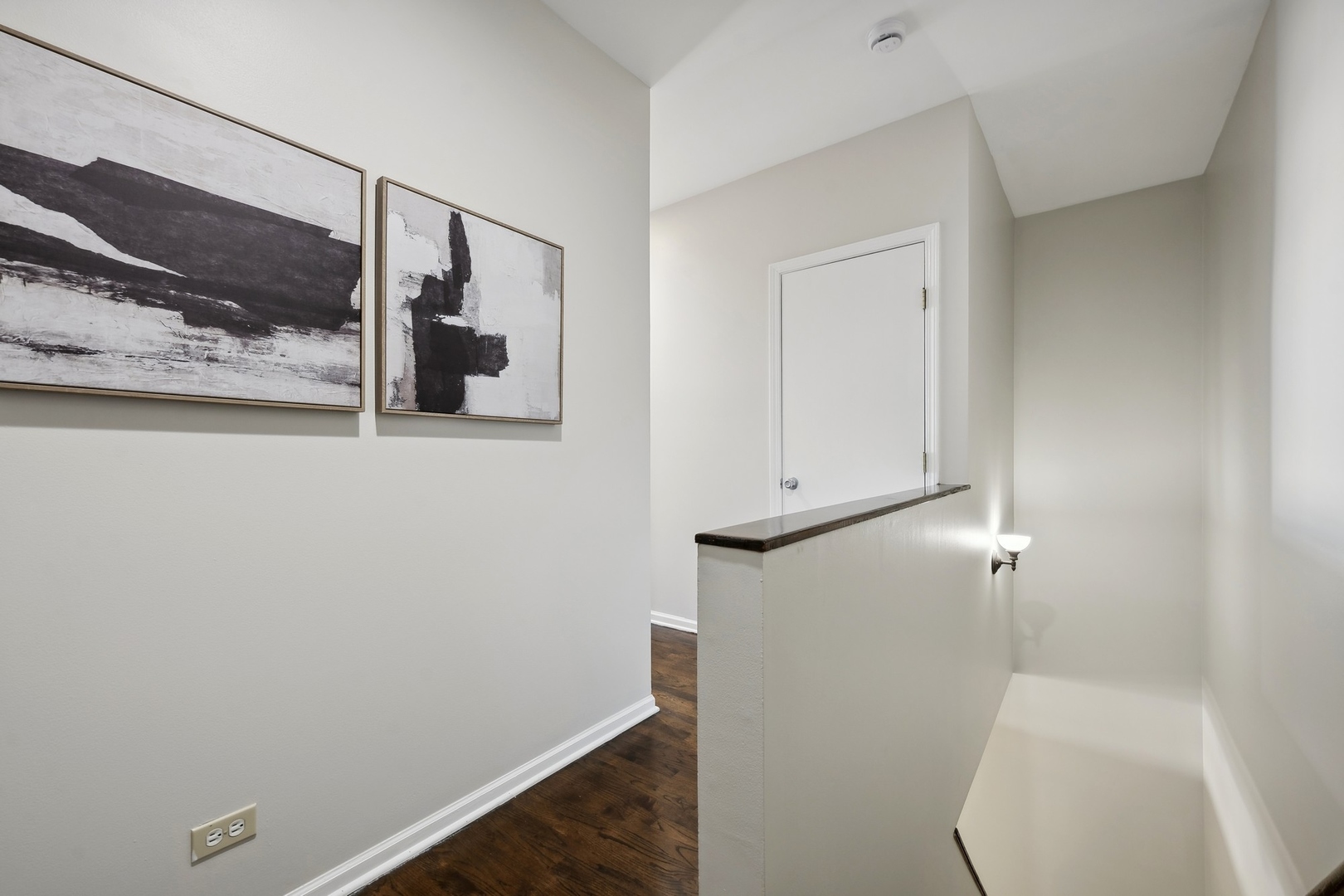 2124 West Division Street, Unit 3 Chicago, IL 60622 - Photo 21 of 33 a bathroom with a toilet