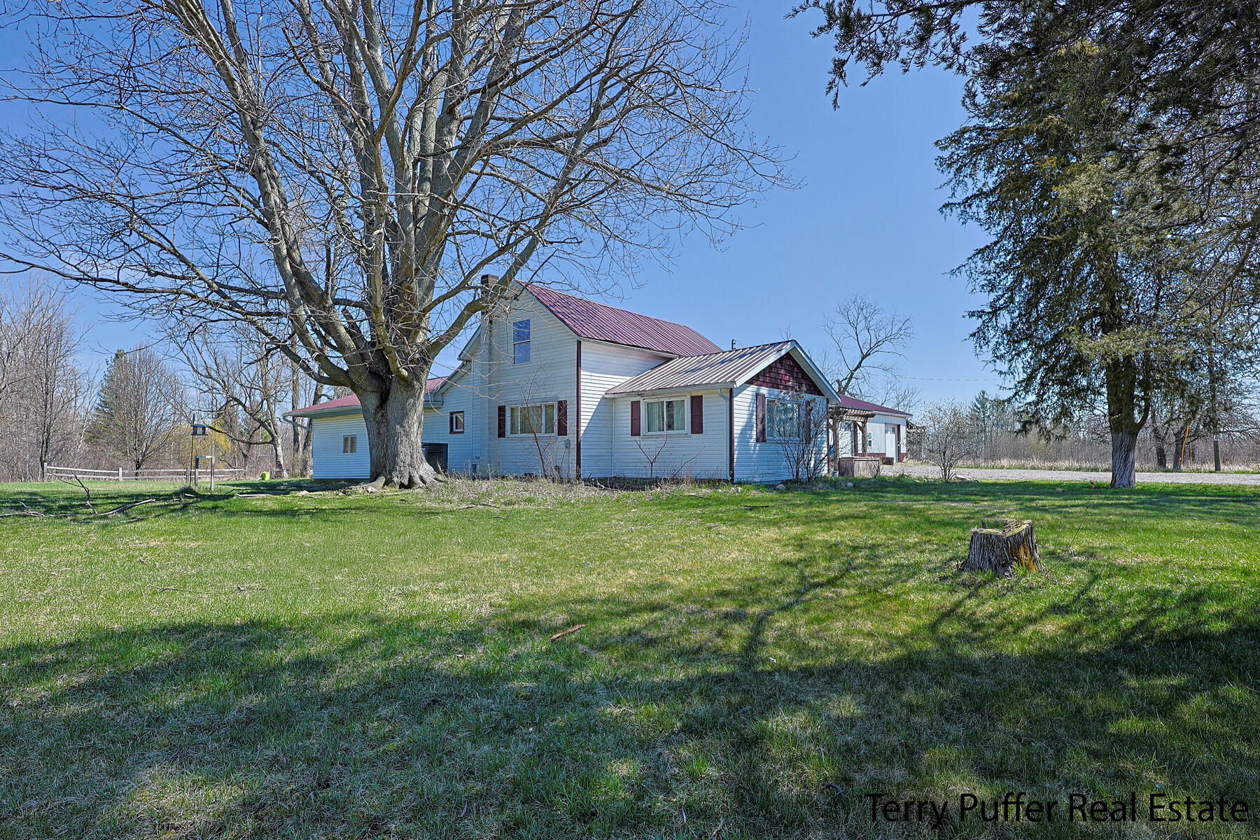 18990 Kimball Road Pierson, MI 49339 - Photo 40 of 41 IMG_5865