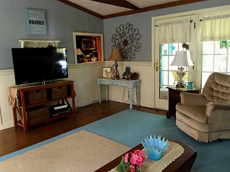 Family Room. 