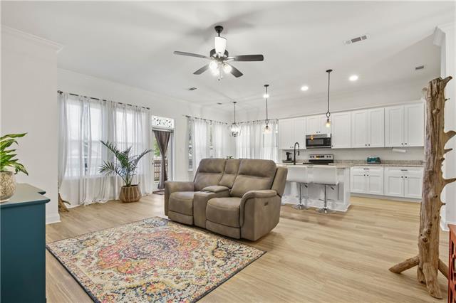 57355 Maple Avenue Slidell, LA 70461 - Photo 2 of 18