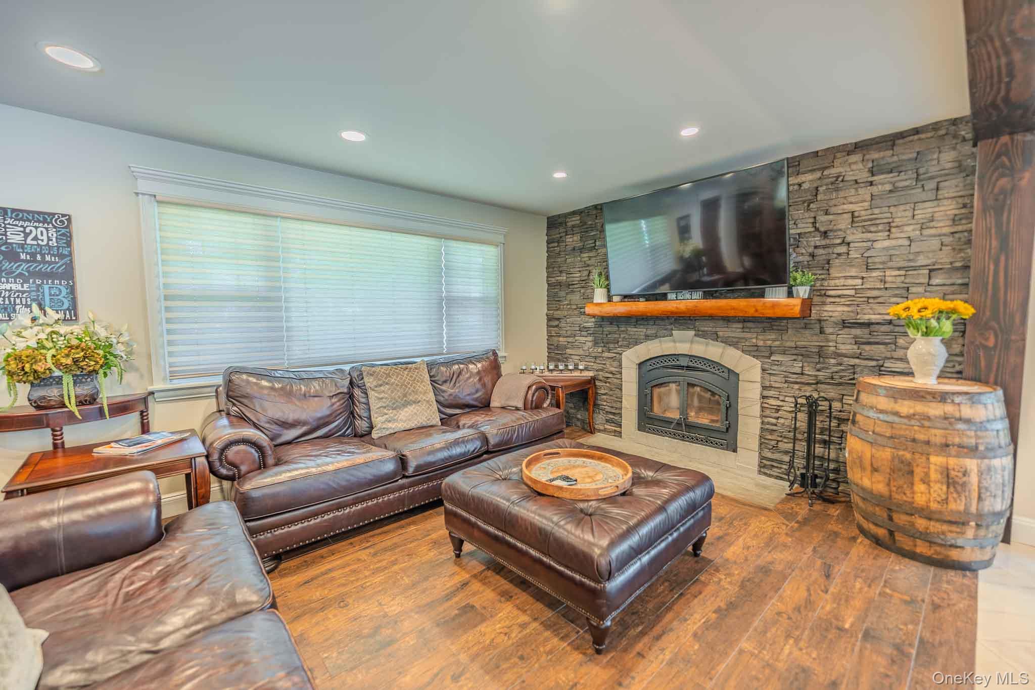 8 Feather Lane Commack, NY 11725 - Photo 8 of 50