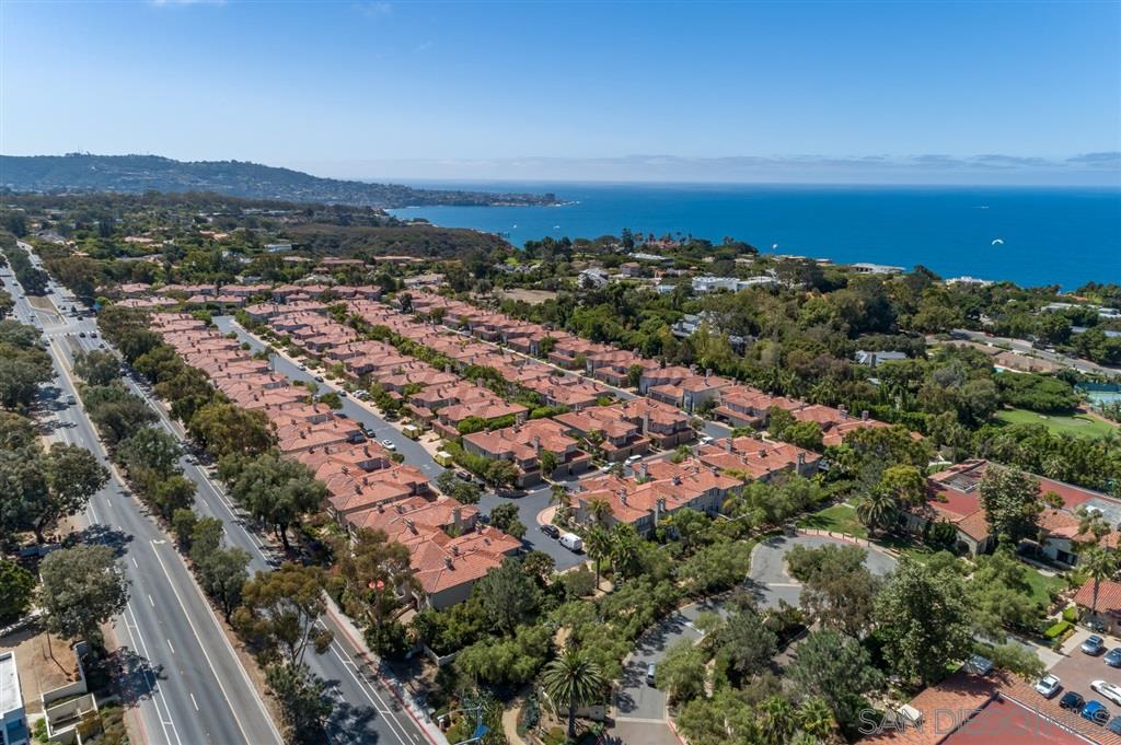 3138 Hamburg Square La Jolla, CA 92037 - Photo 25 of 25 an aerial view of multiple house