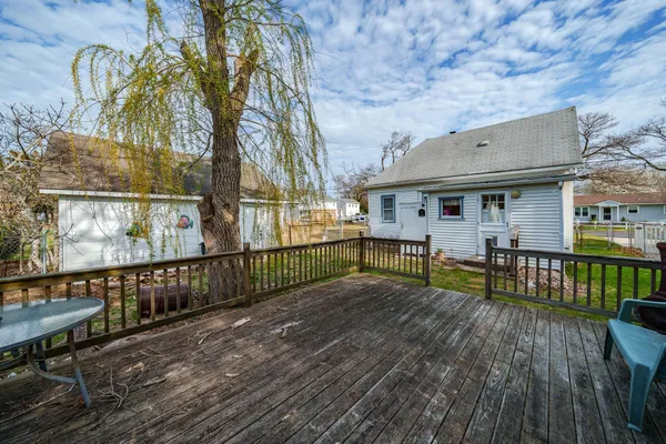 $699,000 | 118 Town Bank Road, Cape May, NJ 08204