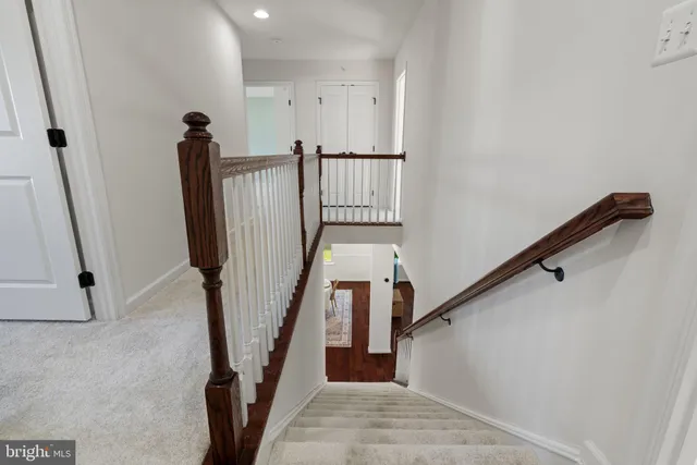 $800,000 | 2321 Sweet Pepperbrush Loop, Dumfries, VA 22026