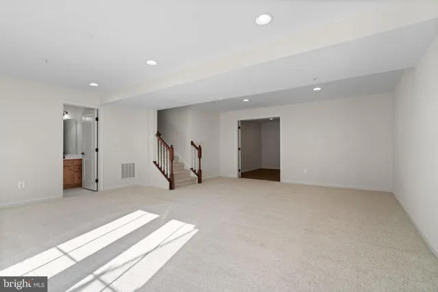 $800,000 | 2321 Sweet Pepperbrush Loop, Dumfries, VA 22026