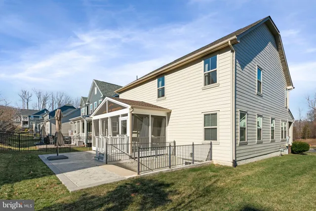 $800,000 | 2321 Sweet Pepperbrush Loop, Dumfries, VA 22026