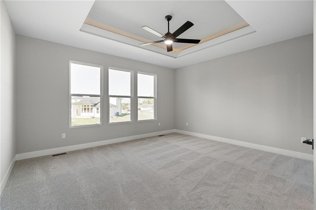 25102 West 90th Terrace Lenexa, KS 66227 - Photo 21 of 47