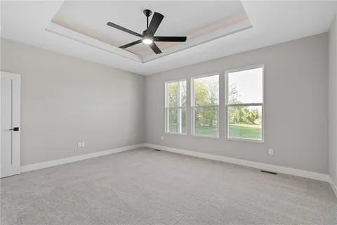 $723,400 | 25102 West 90th Terrace, Lenexa, KS 66227