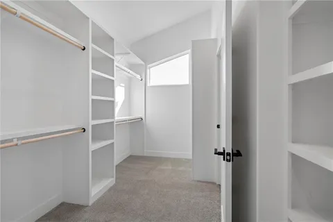 $723,400 | 25102 West 90th Terrace, Lenexa, KS 66227