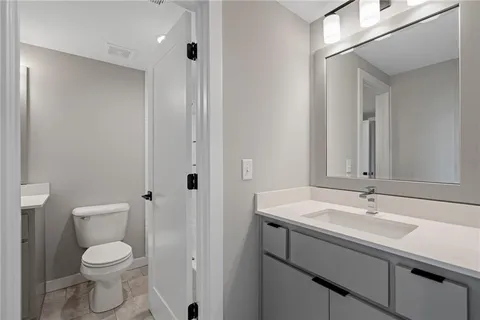 $723,400 | 25102 West 90th Terrace, Lenexa, KS 66227