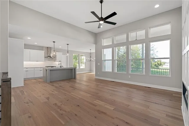 $725,400 | 25102 West 90th Terrace, Lenexa, KS 66227