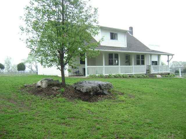 5664 West Kansas Church Road Salem, IN 47167 - Photo 3 of 15