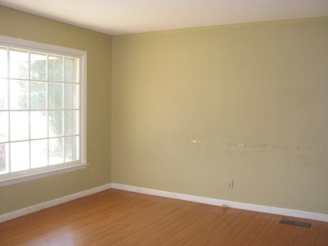 1804 Grandaddy Road Lawrenceburg, TN 38464 - Photo 3 of 10 Gallery Image 3