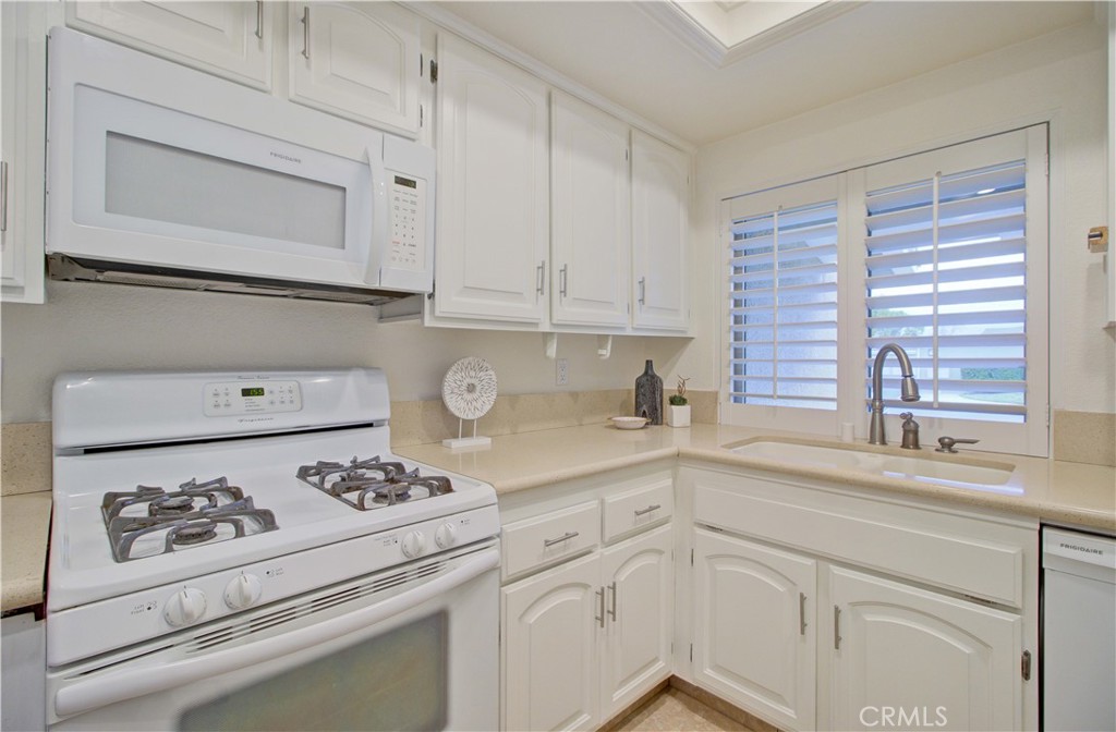 8855 Sutter Circle, Unit 515B Huntington Beach, CA 92646 - Photo 17 of 61