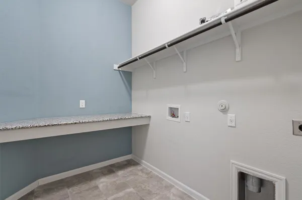 $1,950 | 221 Bridgestone Way, Buda, TX 78610