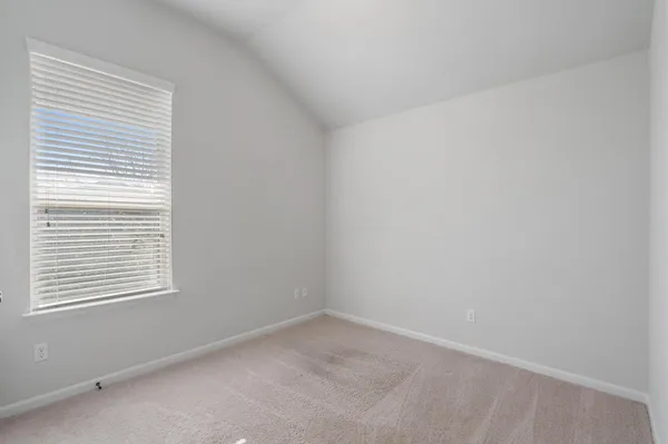 $1,950 | 221 Bridgestone Way, Buda, TX 78610