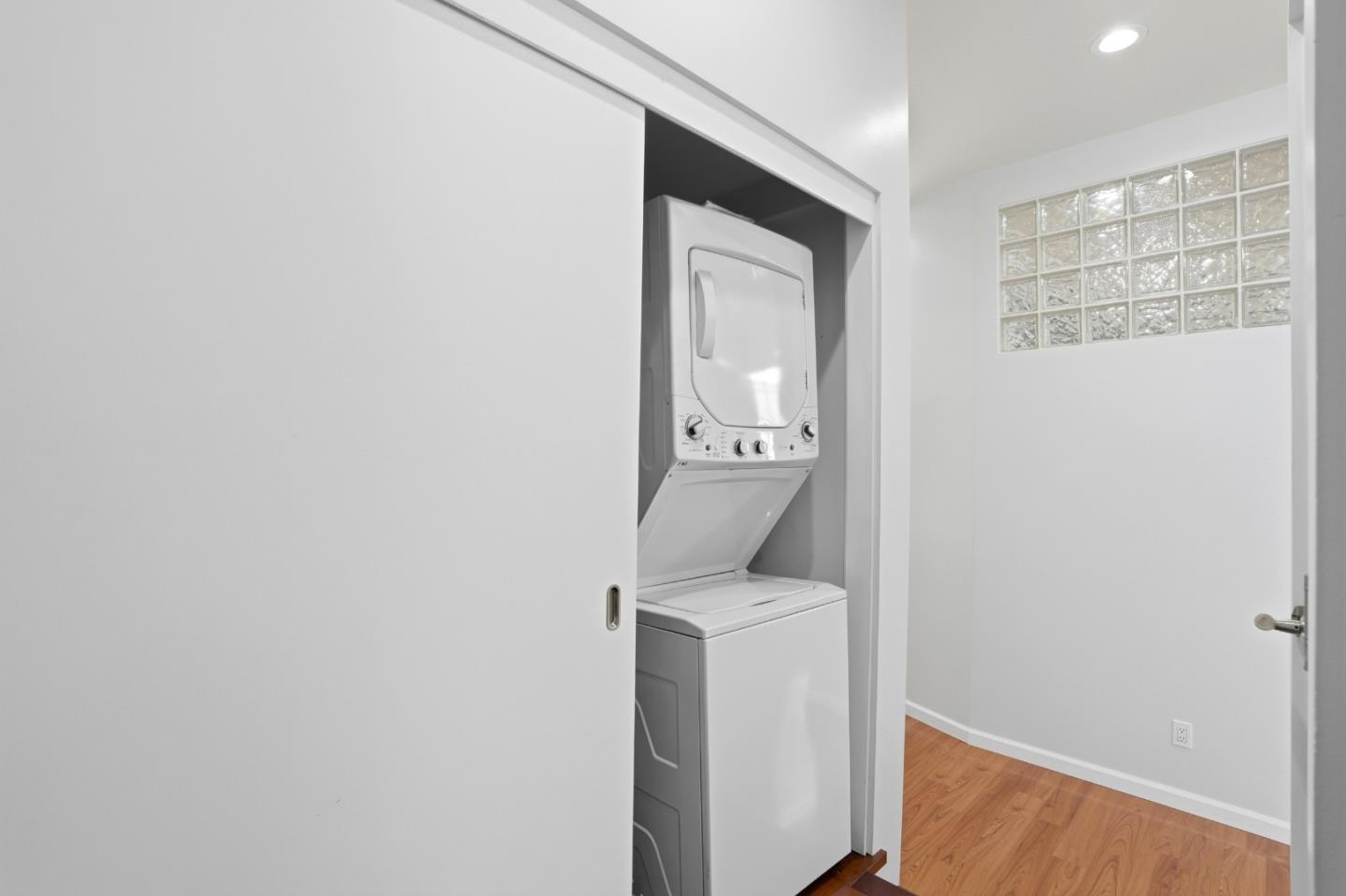 2709 Tenth Street, Unit C Berkeley, CA 94710 - Photo 16 of 44 a utility room with dryer and washer