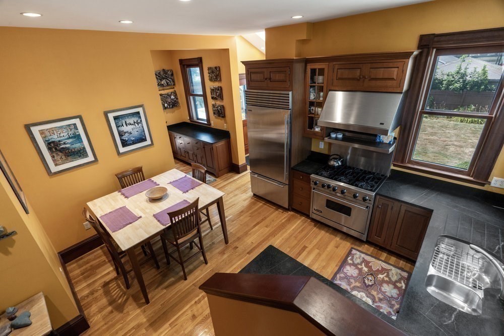191 Cottage Park Road Winthrop, MA 02152 - Photo 15 of 41 a living room with furniture and a flat screen tv