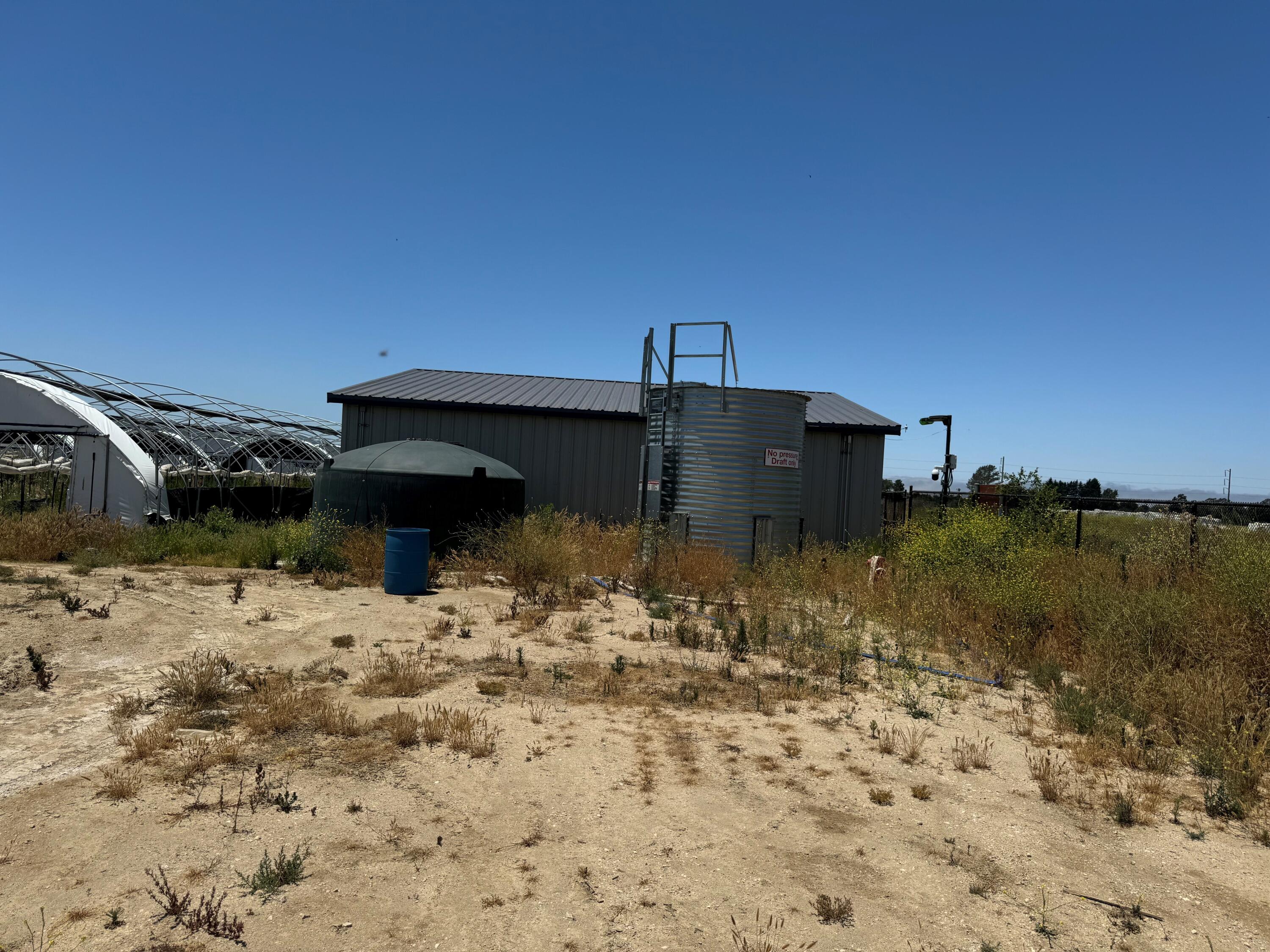 801-851 Highway 246 Lompoc, CA 93436 - Photo 13 of 37 Hoop Parcel Structure