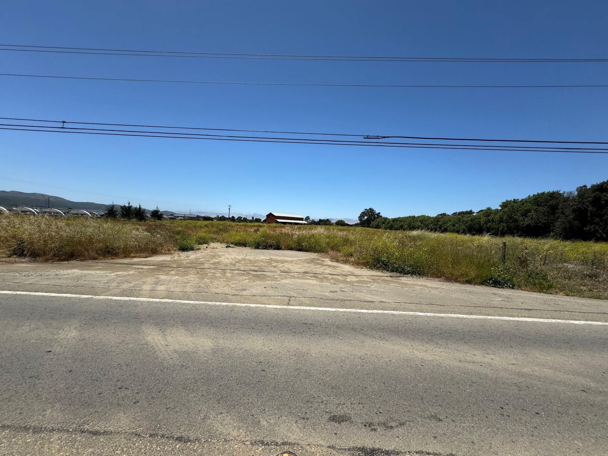 801-851 Highway 246 Lompoc, CA 93436 - Photo 24 of 37 Red Barn Parcel Entrance
