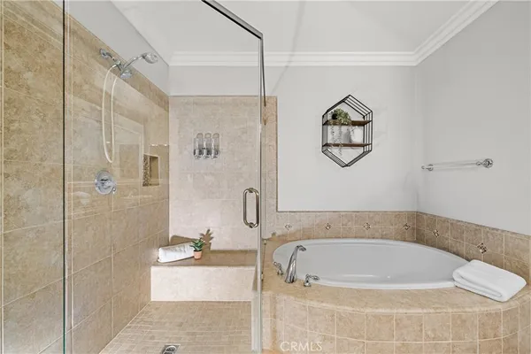 $1,279,000 | 18951 Kentucky Downs Lane, Yorba Linda, CA 92886