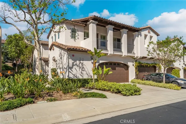 $1,279,000 | 18951 Kentucky Downs Lane, Yorba Linda, CA 92886