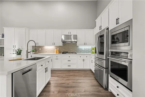 $1,279,000 | 18951 Kentucky Downs Lane, Yorba Linda, CA 92886