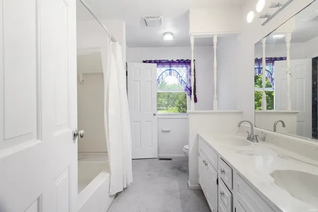 $230,000 | 933 East Bocock Road, Marion, IN 46952