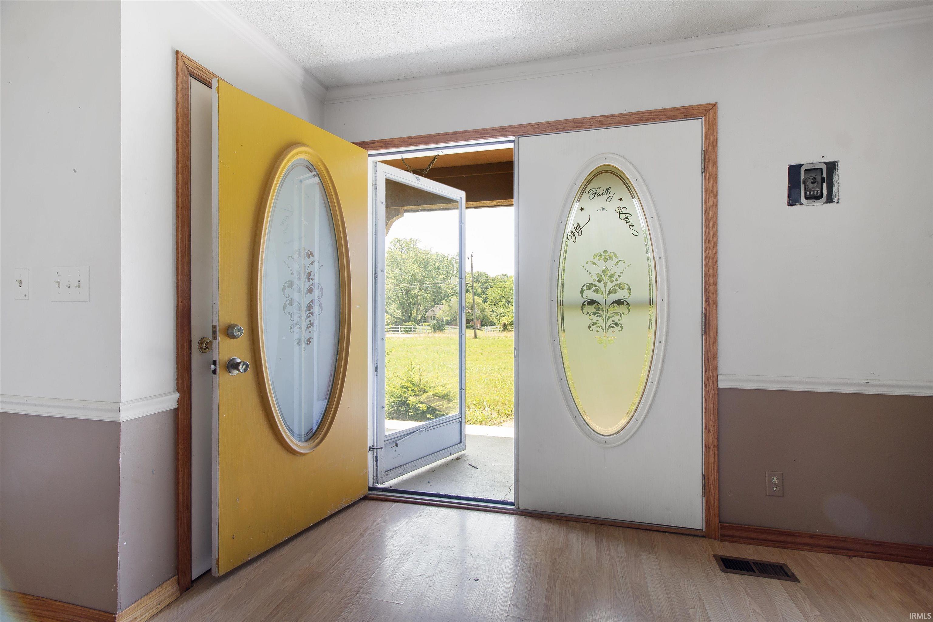 933 East Bocock Road Marion, IN 46952 - Photo 9 of 25