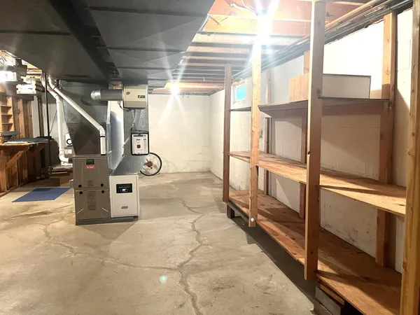 $199,900 | 459 Water Street, Fairmont, MN 56031