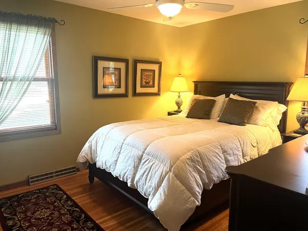 $199,900 | 459 Water Street, Fairmont, MN 56031