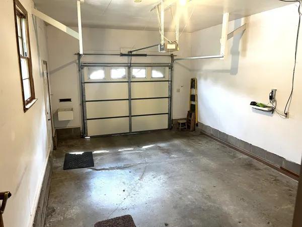 $199,900 | 459 Water Street, Fairmont, MN 56031