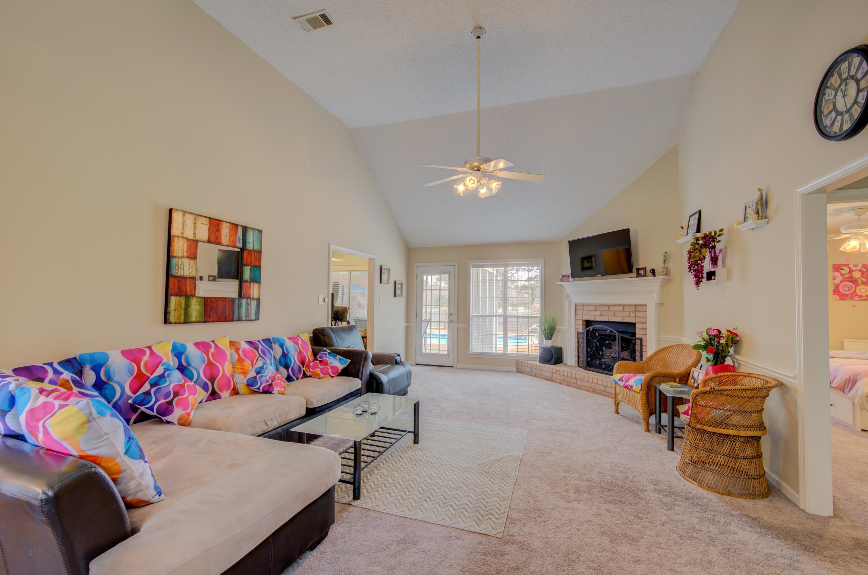 1506 Wolf Ridge Drive Collierville, TN 38017 - Photo 9 of 25 Gallery Image 9