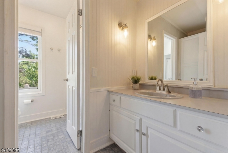6 Fawn Ridge Road Lebanon, NJ 08833 - Photo 33 of 50