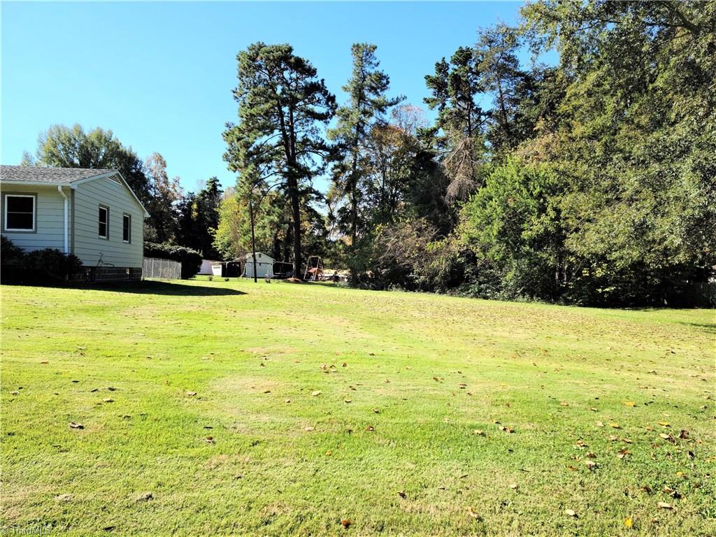 7160 Franklin Road Lewisville, NC 27023 - Photo 14 of 16 Right side yard