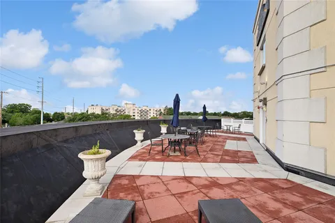 $435,000 | 130 Post Avenue, Unit 316, Westbury, NY 11590